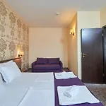 Sunny Forum Hotel 4*
