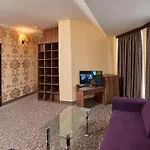 Sunny Forum Hotel