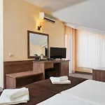 Sunny Forum Hotel 4*