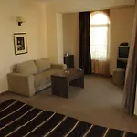 Sunny Forum Hotel