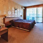 Sunny Forum Hotel