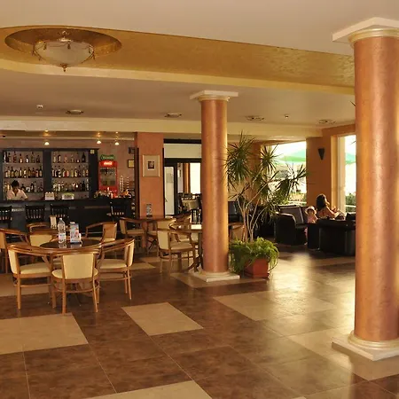Sunny Forum Отель 4*