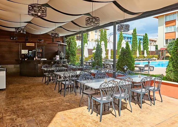 Sunny Forum Hotel 4*