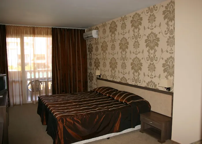 Sunny Forum Słoneczny Brzeg