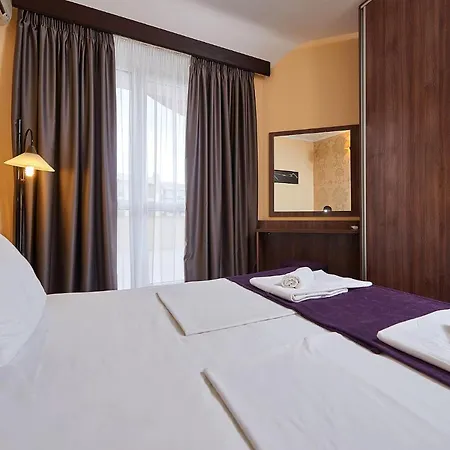 Sunny Forum 阳光海滩