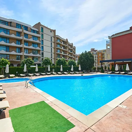 Otel Sunny Forum