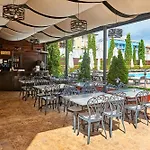 Sunny Forum Otel 4*
